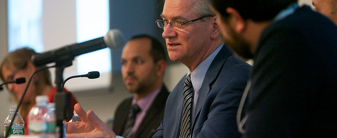 Ron Slaby addresses the audience during EDC’s forum on youth violence.