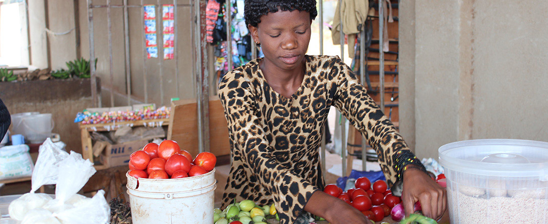 A participant of EDC’s USAID-funded Akazi Kanoze program